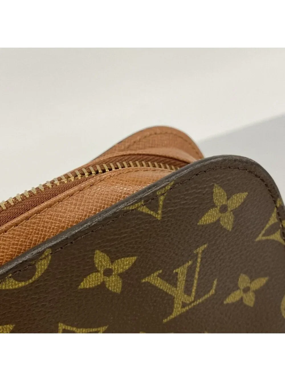 Louis Vuitton Clutch Monogram Orsay Brown